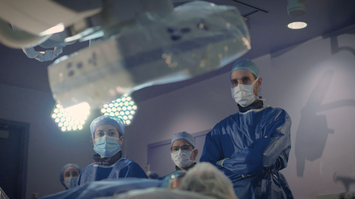 Doctors treating a Cancer Patient