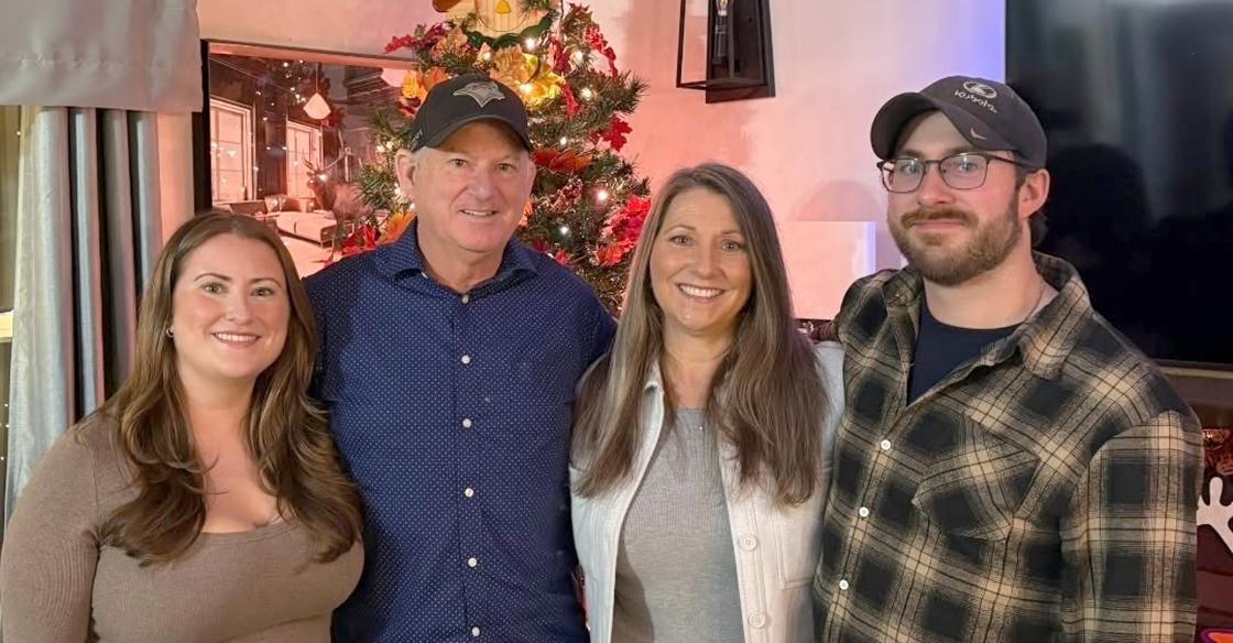 Pictured (L to R): Brianna Standing, Chris Standing, Tracy Standing and Jordan Standing. 